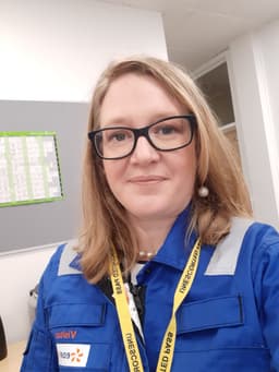 Portrait of Rachel Glaving Commercial Director at EDF